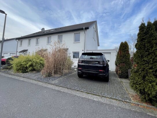 Einfamilienhaus mit Garage in Siegburg