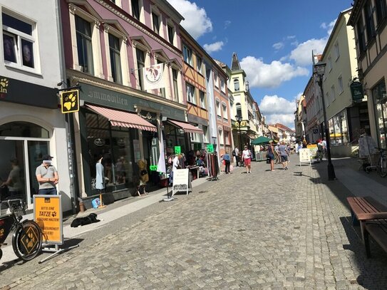 Attraktive 3-Raum-Wohnung in der Warener Innenstadt mit Dachterrasse