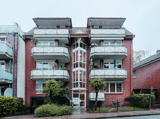 3 - Zimmer - Eigentumswohnung mit Gartenzugang in einem Mehrfamilienhaus in zentraler Lage in Hamburg-Niendorf zum Verk…