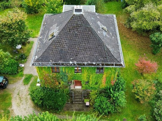 Leben wie im Märchenschloss! Hier hat die ganze Familie Platz. Auf ca. 1.873 m² großem Grundstück.