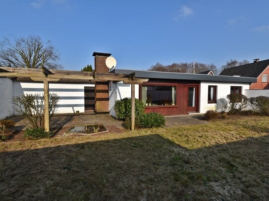 Charmanter, bezugfreier Bungalow mit Garten in ruhiger Lage