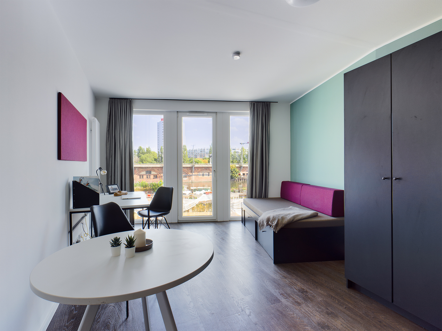 Möbliertes & zentrales all-inclusive Apartment im Herzen von Berlin | Bigger Bude - Photo 1