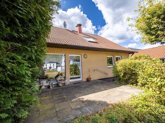 Platz für die Familie - Wohnen in Wolfenacker mit Garten und Garage