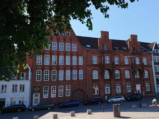 Super ruhige 1 Zimmer Wohnung mit Blick auf die Lübecker Altstadt