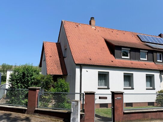 Einfamilienhaus im Grünen zentral und ruhig gelegen