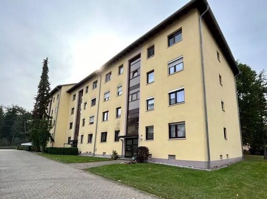 Erstbezug nach Kernsanierung! 3 Zimmer-Wohnung mit Stellplatz