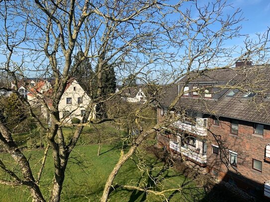 Bad Bederkesa// Schöne Dachgeschosswohnung in ruhiger Lage!