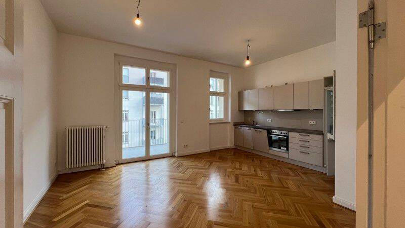 Stuckaltbau mit Charlottenburger Charme. - Photo 1