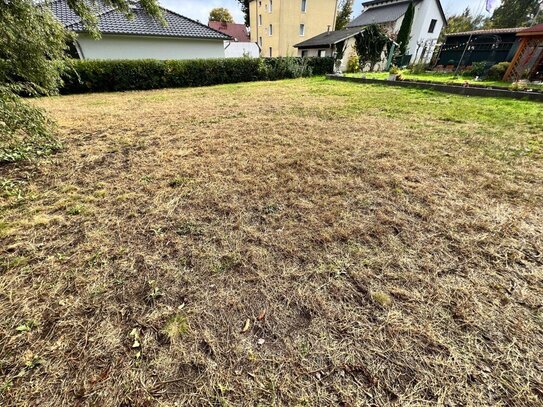 Vermessenes, Sonniges Baugrundstück ca.448 m² in zweiter Reihe, mit Bodengutachten zum Verkauf"