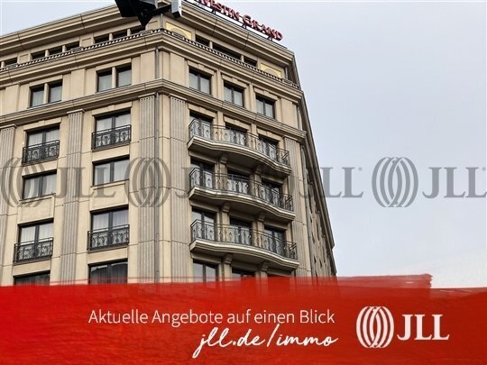 Shop mit historischer Fassade an der Friedrichstr