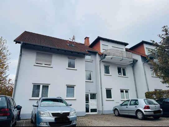 Ihre Investition in Gotha-Boilstädt: Vermietete, gut gepflegte Dachwohnung mit Balkon und Parkplatz