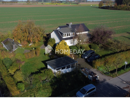 Großzügiges Einfamilienhaus in exponierter Feldrandlage von Werl OT Budberg (30 min nach Dortmund)