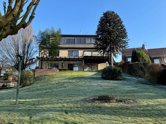 Zweifamilienhaus in Bochum-Linden mit unverbaubarem Blick ins Ruhrtal