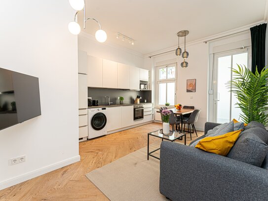 Modern and completely renovated 3-room apartment