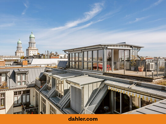 Großzügige Dachterrassenwohnung vereint Loft-Charme und Weitblick