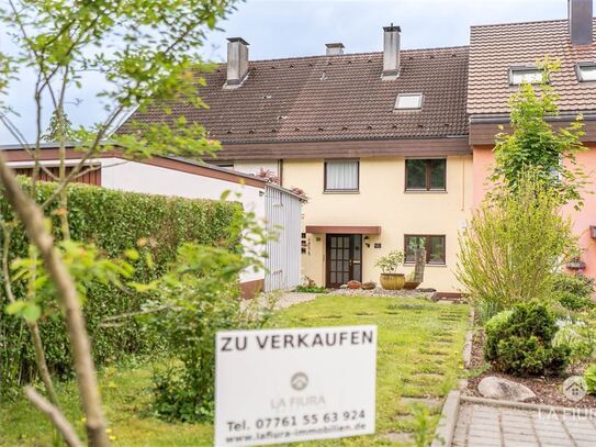 Zuhause für die Familie | Großzügiges Reihenhaus mit Dachstudio, Keller, Garage, Garten