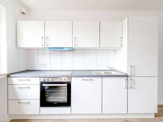 Stilvoll und Einladend! Tolle 3-Zimmer-Wohnung mit Loggia und EBK!