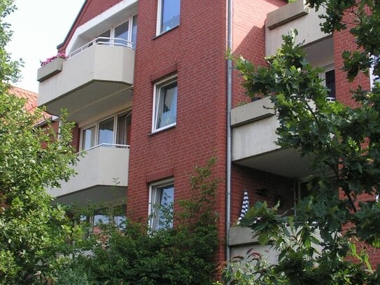 schöne helle 3-Zimmer Wohnung in Hannover - Alt Wettbergen