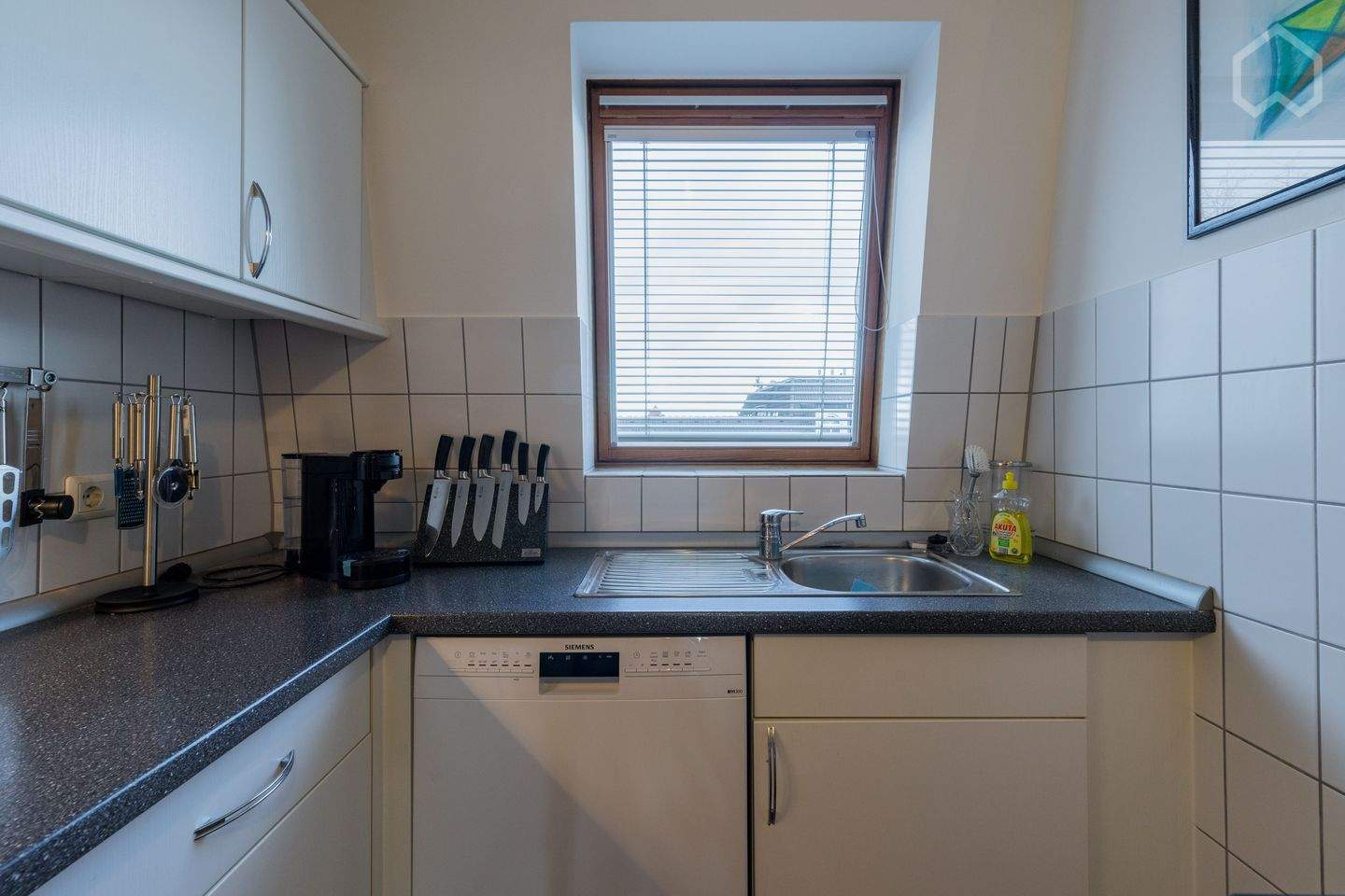 Sonnige und ruhig gelegene Wohnung im 5. OG mit Balkon und toller Fernsicht im Gründerzeitviertel Tempelhof - Foto 1