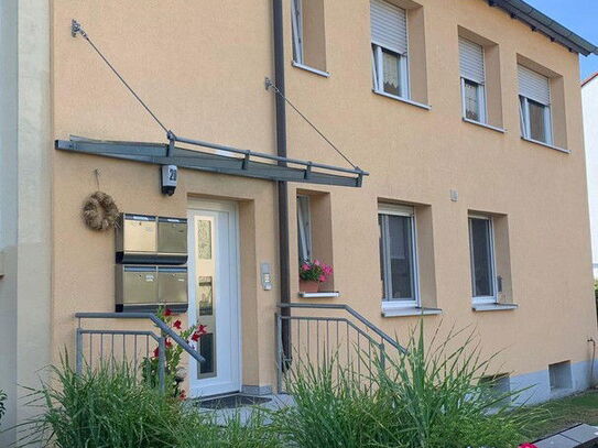 3-Zimmer-DG-Wohnung mit Einbauküche und Garten in Bamberg