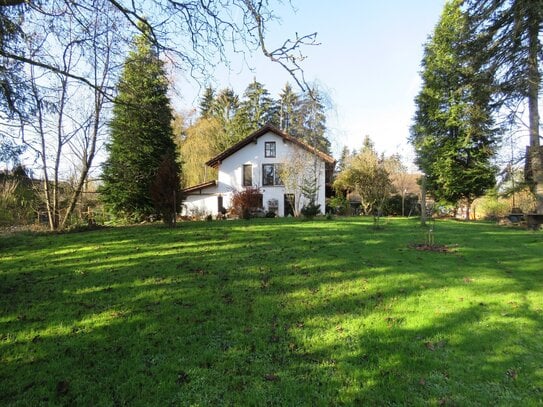 Landsitz in absolut ruhiger und idyllischer fast Alleinlage am Waldrand zwischen Schwarzach und Sankt Englmar