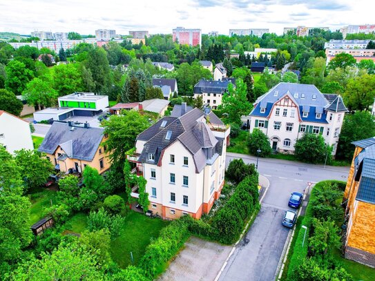 2-Zimmer-Wohnung mit BALKON, ruhig im GRÜNEN