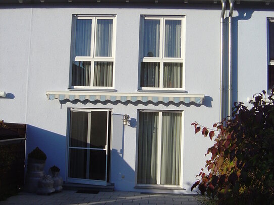 Top gepflegtes Reihenhaus mit Garage in Amberg, Nähe Altstadt, Bj 2001