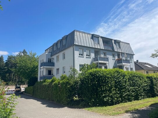 Anfragestopp ! Erstbezug nach Sanierung ! 3-Zimmer mit Balkon + Stellplatz !