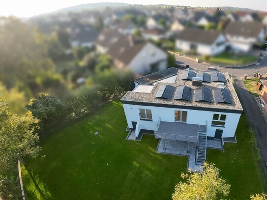 DIETZ: Provisionsfreier sanierter Bungalow! Wärmepumpe - PV - Batterie - Ladesäule - Garage - Garten