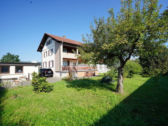 Ihre Gelegenheit - Großes Gewerbeareal mit Wohnhaus und vier Garagen in bester Lage von Tuttlingen!