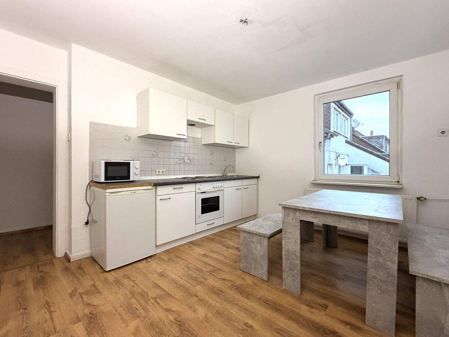 Renovierte 1-Zimmer-Wohnung mit großer Wohnküche in Essen