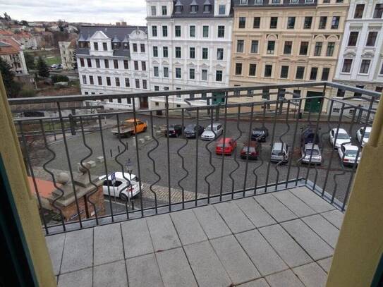 2 RW im 2. OG mit Balkon und Bad mit Wanne