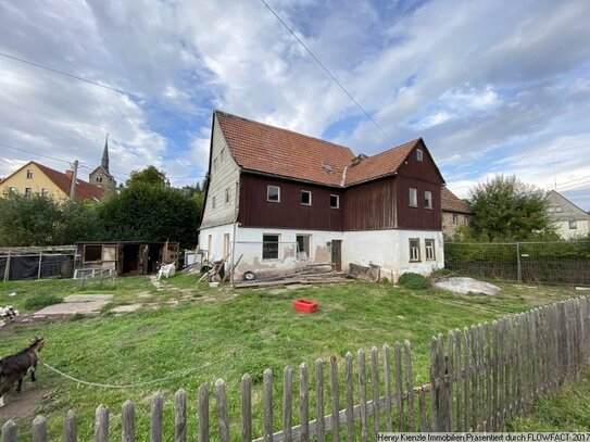 Nur 13km bis Zwickau & 36km bis Chemnitz! Einfamilienhaus zum Sanieren mit Bauland!