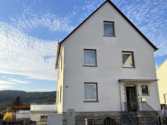 Benötigen Sie Platz, Ruhe und dann noch einen Garten mit schöner Aussicht?