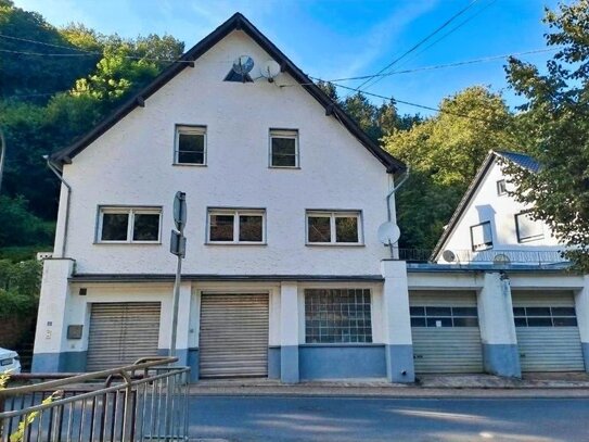 charmantes EFH mit großer Garage/ Werkstatt und Ausbaupotential in Kordel zu Verkaufen