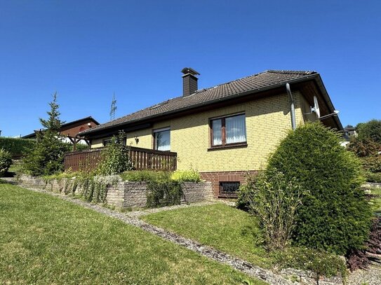 Einfamilienhaus mit Garage in Alfeld OT Eimsen zu verkaufen.