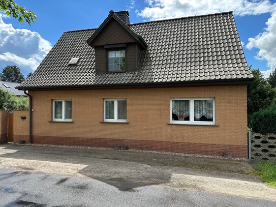 Idyllisches Einfamilienhaus in hervorragender Lage auf dem Land