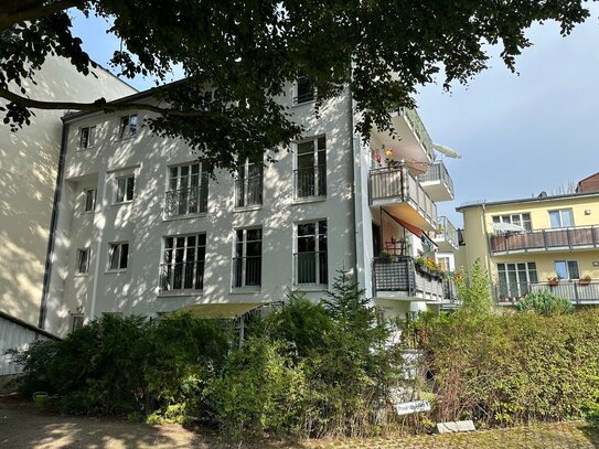 Gut vermietete Balkon-Wohnung, in ruhiger und grüner Wohnlage, unweit der Dahme **TG-Stellpl.**Parkettfußb.**EBK**