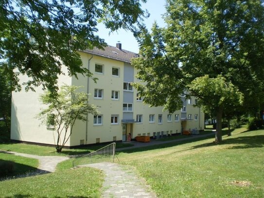 Für Renovierungsprofis - 2 Zimmer-Wohnung in Korbach mit Balkon