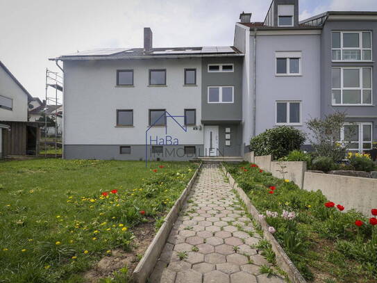 Charmante 4-Zimmerwohnung im Erdgeschoss mit Terrasse und Gartenanteil