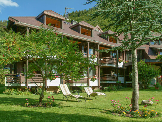 Gemütliches Hotel in idealer Ausgangslage für Motorrad fahren, Wandern, Ski, Mountainbiking und Golf