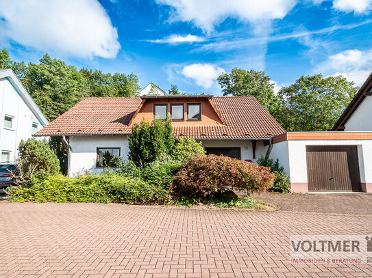 RUHEPOL - freistehendes Einfamilienhaus mit Garage und Traumgarten im Altseiterstal!