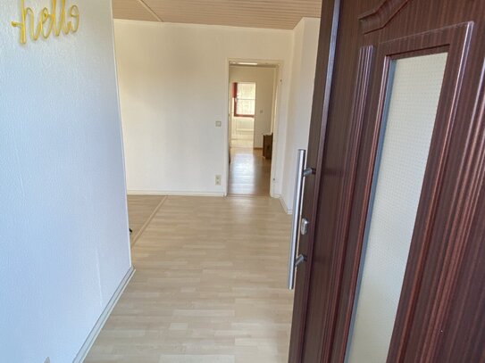 Gemütliche 3,5-Zimmer-Wohnung mit Balkon und Waldnähe in Trappenkamp