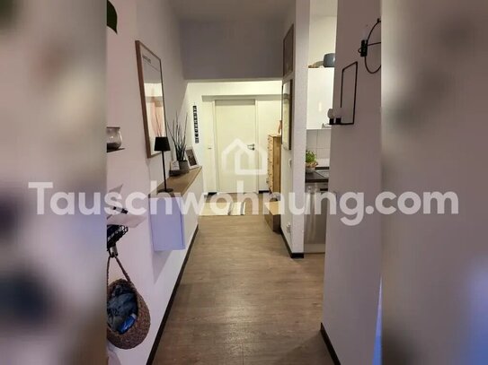 [TAUSCHWOHNUNG] Zentrale moderne 2 Zimmer Wohnung, suche kleinere Wohnung