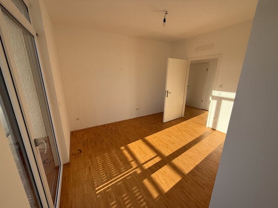 Exklusive 5-Zimmer-Penthouse-Wohnung mit schöner Innenausstattung mit Balkon in Wertheim