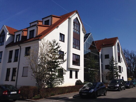 Individuelle 3-Raum-Wohnung mit Terrasse