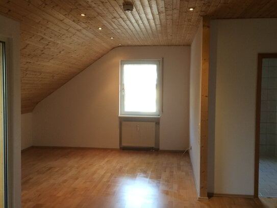 Helle 2 Zimmer Wohnung zentral in Treuchtlingen