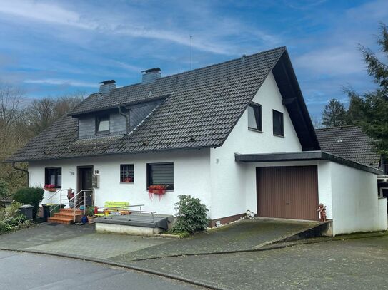 Gemütliche 3-Zimmer-Wohnung mit Sonnenbalkon und Außenstellplatz in Neunkirchen-Seelscheid!