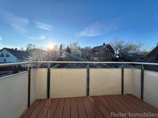 Hofbieber/Langenbieber-3- Zimmer-Dachgeschossidylle mit Balkon