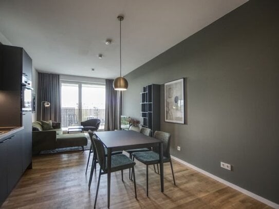 PURE LIVING an der Spree - Möbliertes Luxusapartment im Herzen von Berlin!